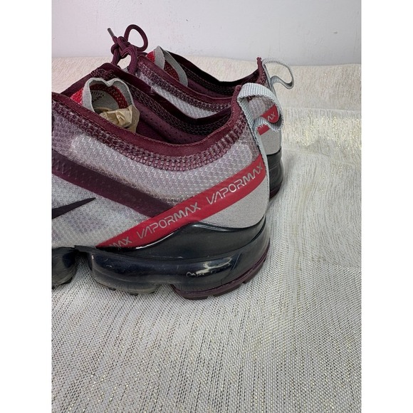 Nike Air VaporMax 2019 Night Maroon size 8.5 - Picture 3 of 10